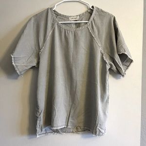 Bella Dahl Grey Raw Hem Top